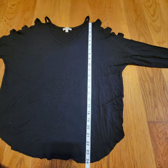 Zenana Outfitters Medium Black Long Sleeve Shirt - Picture 4 of 8